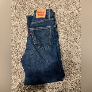 Straight leg Levi’s